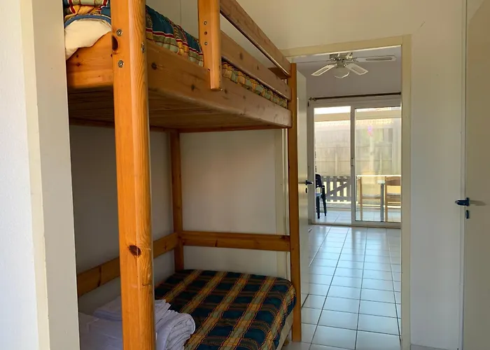 - Cabine: 4 Pers, Proche Plages Et Commerces, Ménage Inclus - Fr-1-319-191 * Biscarrosse-Plage